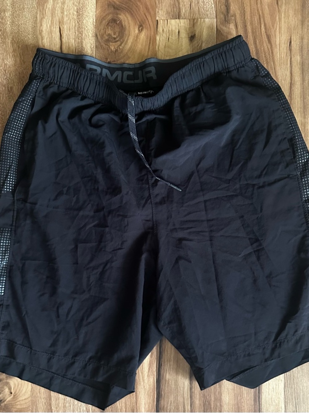 Under Armour Black Men's Athletic Training Shorts with Reflective Side Dots